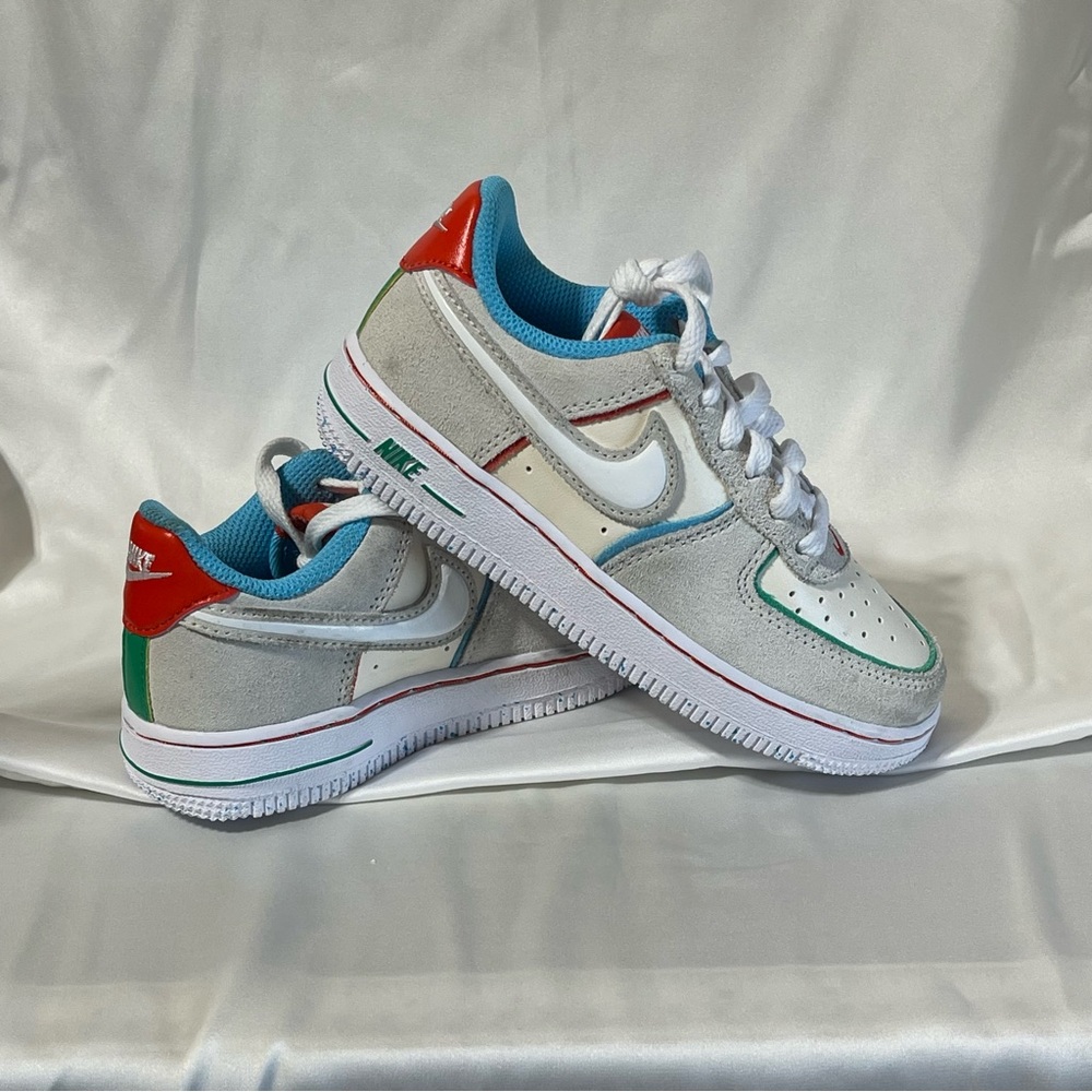 Nike Boys Force 1 LV8 FQ8351-110 Blue White Red Sneakers Size 11c